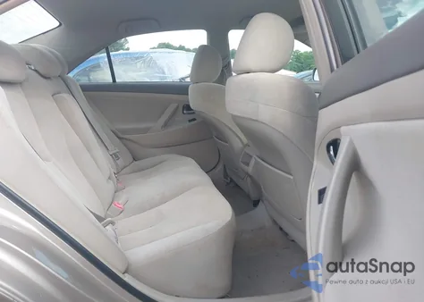 2007 Toyota Camry Le z USA, uszkodzony, nr VIN 4T1BE46K07U048199